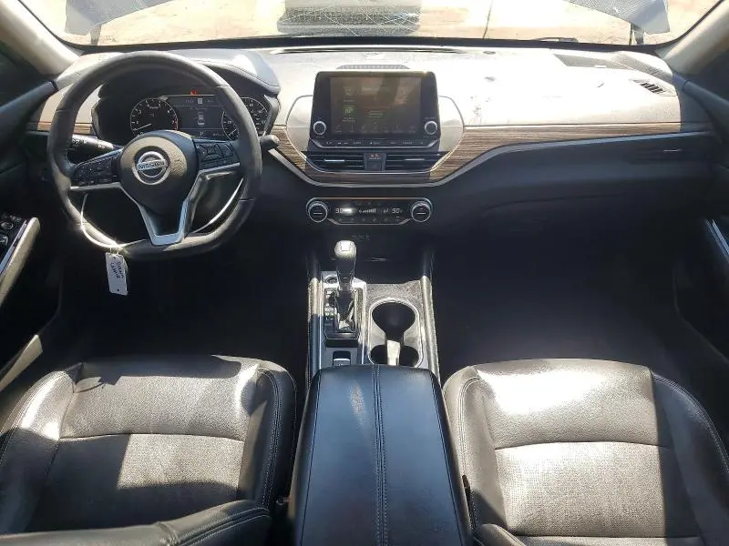 2020 NISSAN ALTIMA SL  