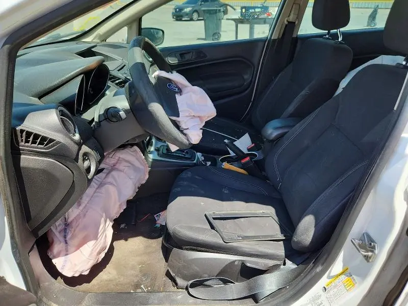2018 FORD FIESTA SE  