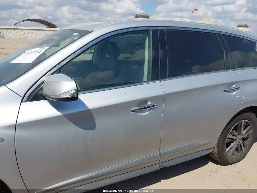 2019 INFINITI QX60 PURE