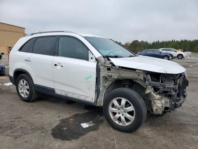 2011 KIA SORENTO BASE  