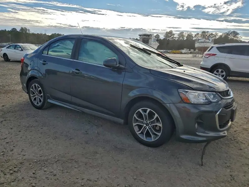 2019 CHEVROLET SONIC LT  