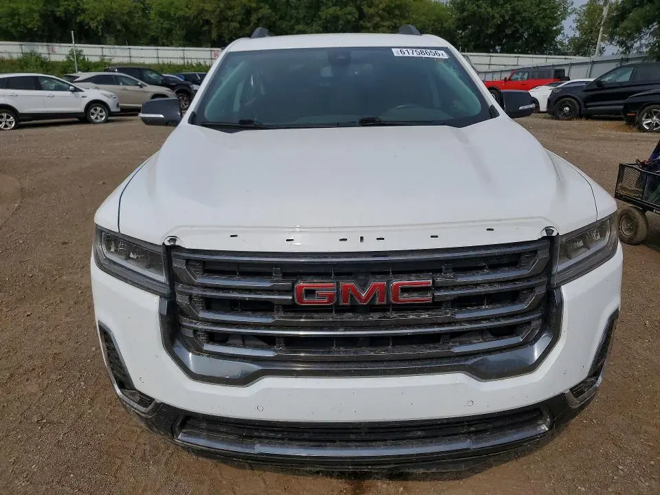 2022 GMC ACADIA AT4  