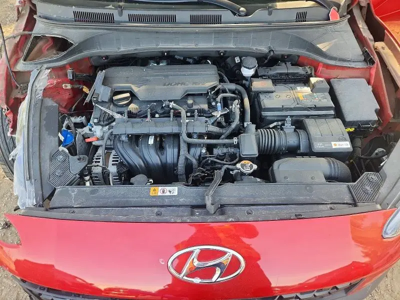 2023 HYUNDAI KONA SE  