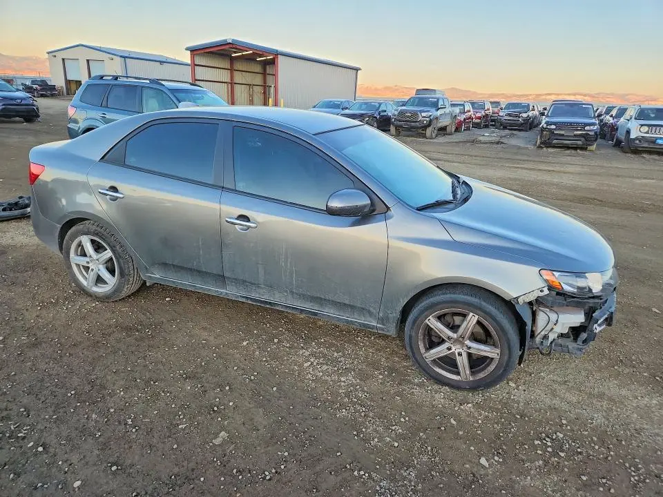 2011 KIA FORTE EX  