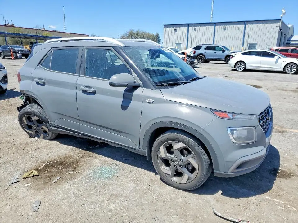 2022 HYUNDAI VENUE SEL  