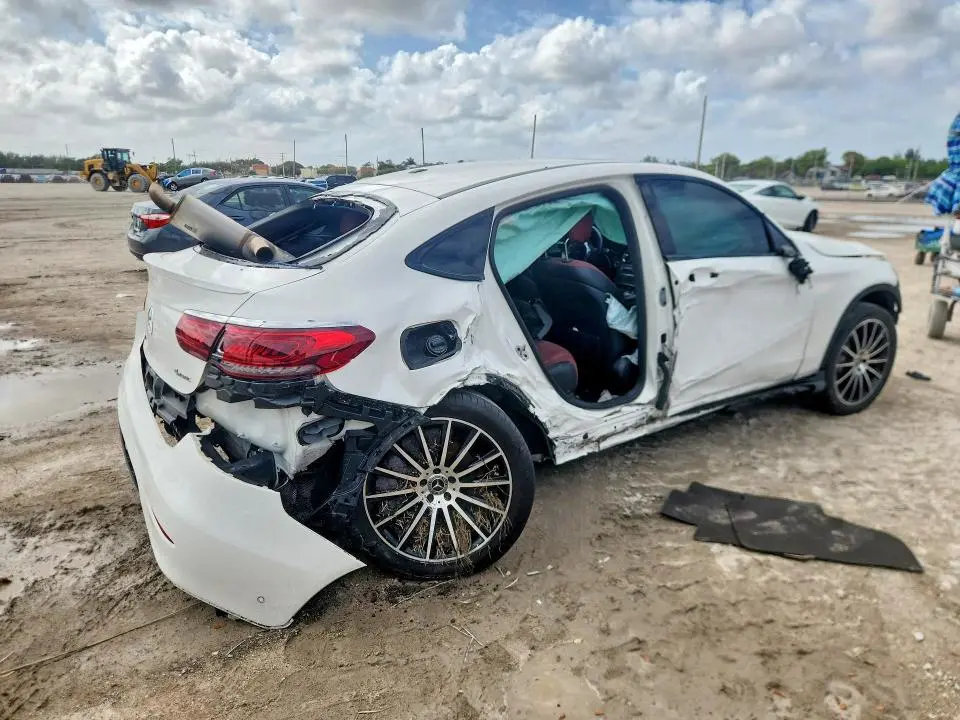 2023 MERCEDES-BENZ GLC COUPE 300 4MATIC  