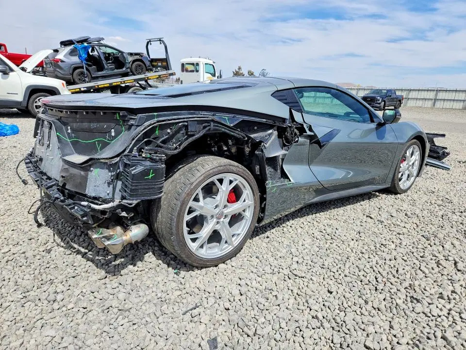 2022 CHEVROLET CORVETTE STINGRAY 2LT  
