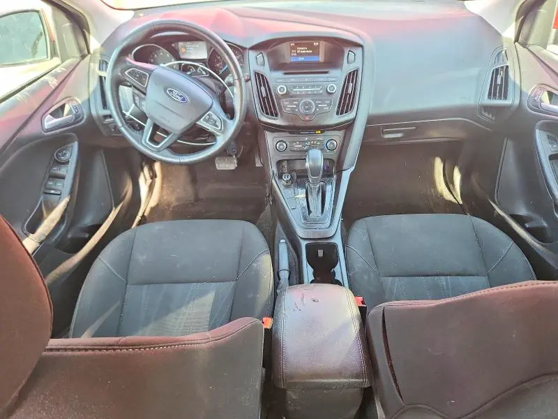 2017 FORD FOCUS SE  