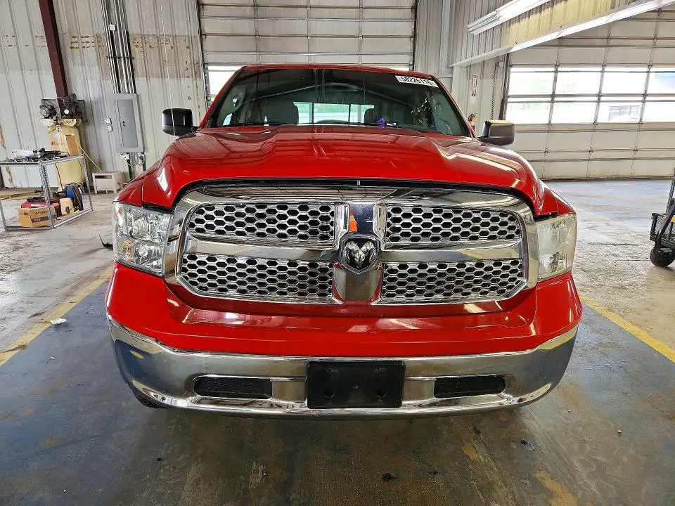 2015 RAM 1500 SLT  