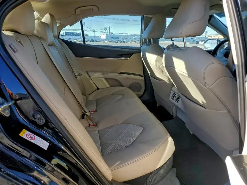 2019 TOYOTA CAMRY HYBRID  