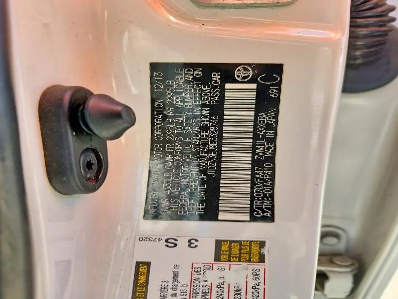 2014 TOYOTA PRIUS V THREE  