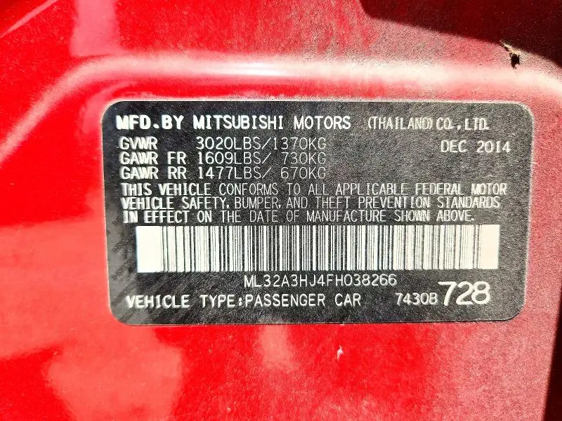 2015 MITSUBISHI MIRAGE DE  