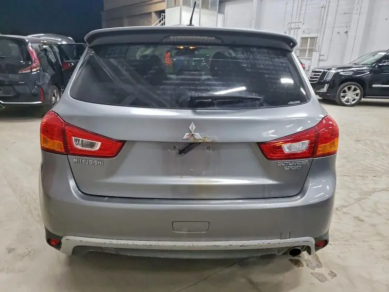 2013 MITSUBISHI OUTLANDER SPORT SE  