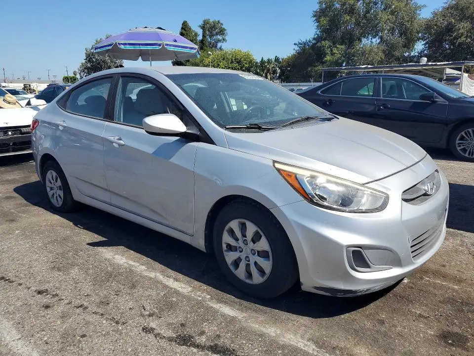 2016 HYUNDAI ACCENT SE  