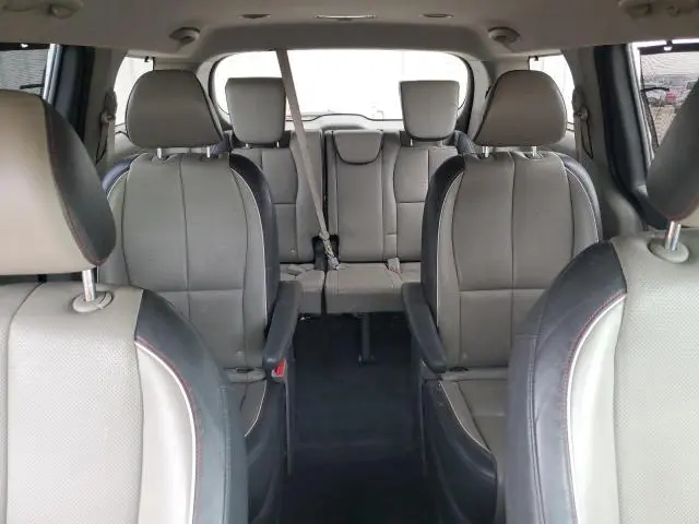 2016 KIA SEDONA EX  