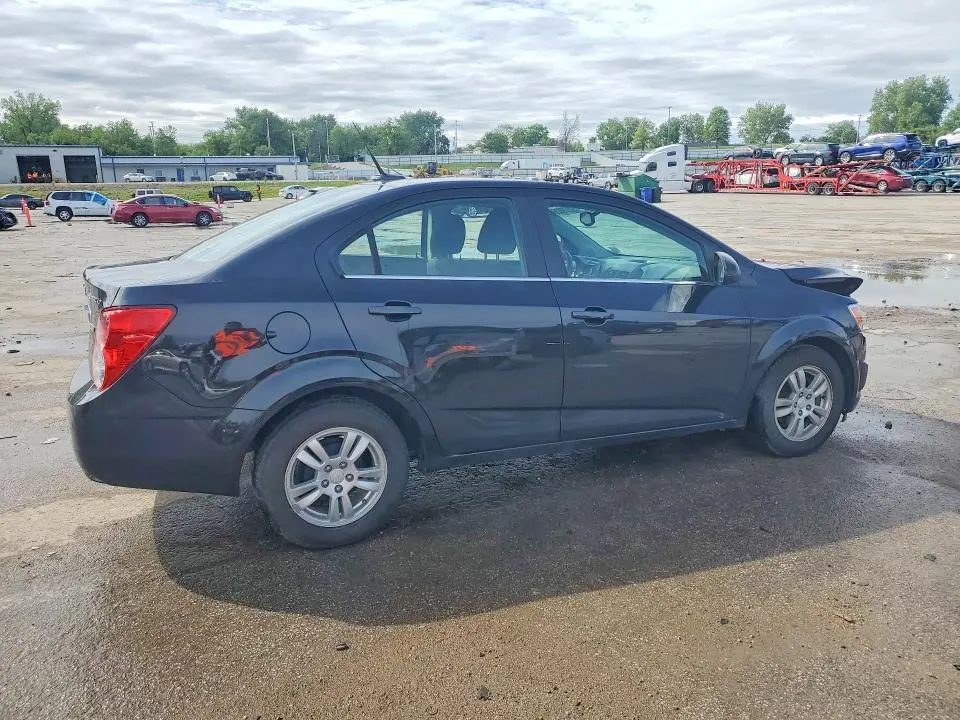 2013 CHEVROLET SONIC LT  