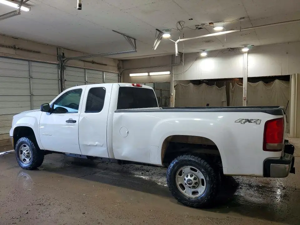 2013 GMC SIERRA K2500 HEAVY DUTY  
