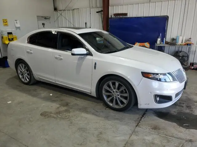 2010 LINCOLN MKS   