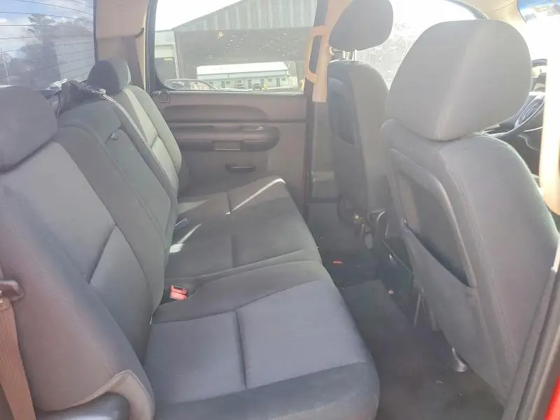 2011 CHEVROLET SILVERADO C1500 LT  