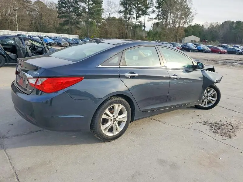 2013 HYUNDAI SONATA SE  
