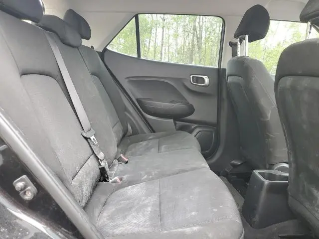 2022 HYUNDAI VENUE SE  