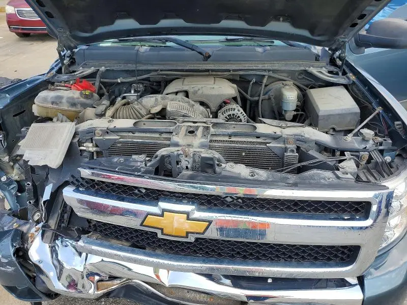 2011 CHEVROLET SILVERADO K1500 LT  