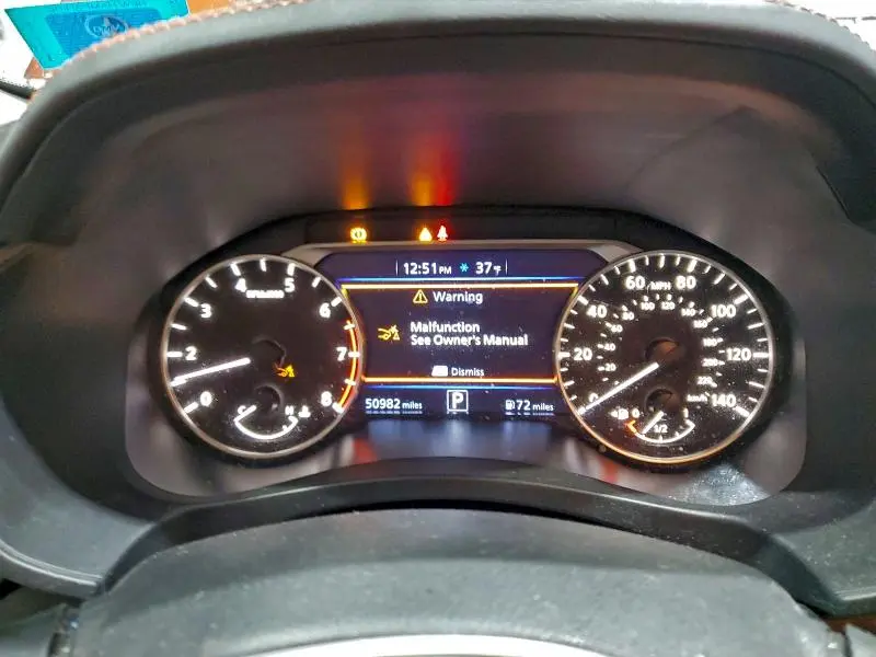 2022 NISSAN ALTIMA SR  