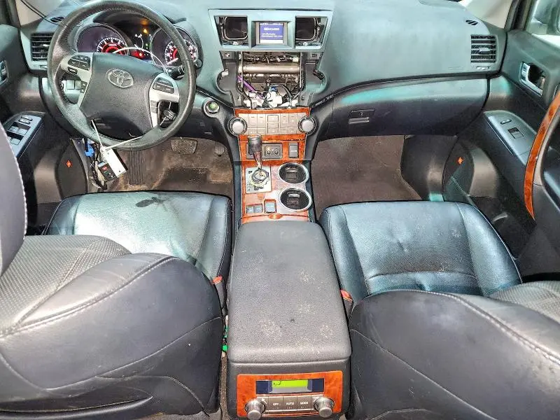 2012 TOYOTA HIGHLANDER LIMITED  