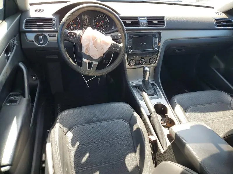 2014 VOLKSWAGEN PASSAT SE  