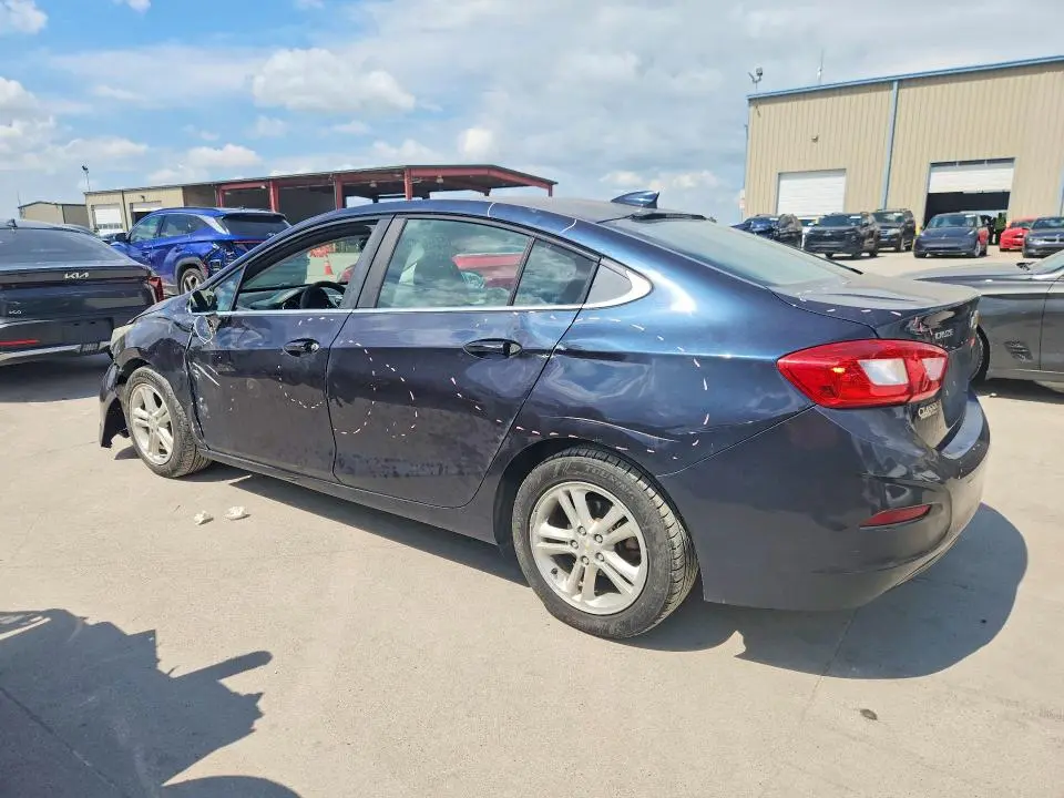 2016 CHEVROLET CRUZE LT  
