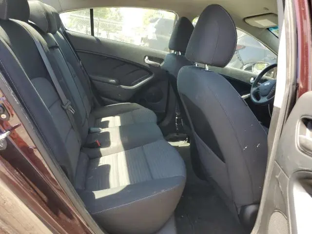 2018 KIA FORTE LX  