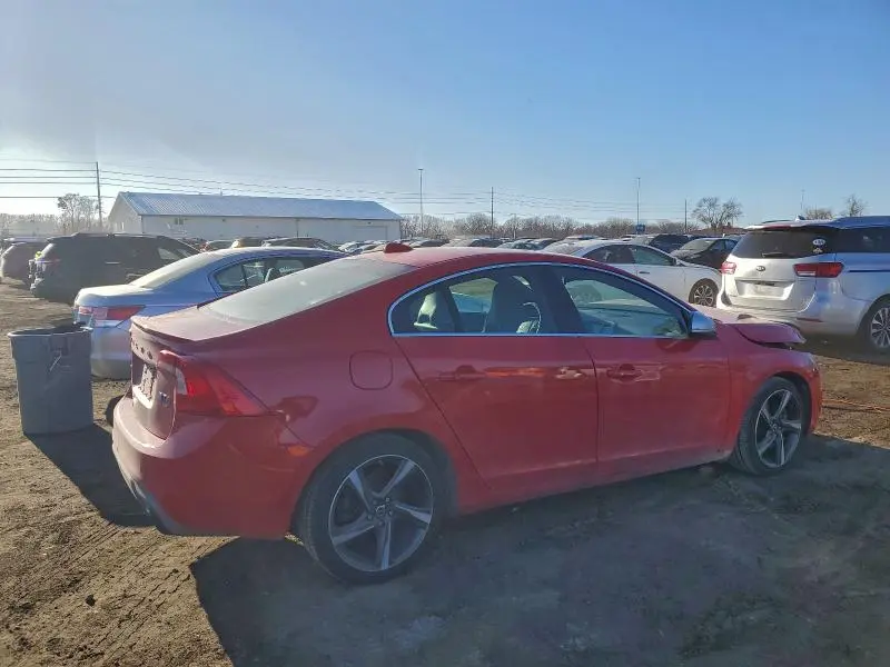 2015 VOLVO S60 PLATINUM  