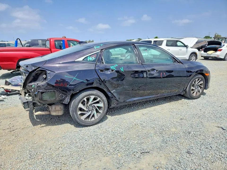2018 HONDA CIVIC EX  
