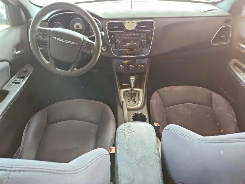 2012 CHRYSLER 200 LX  