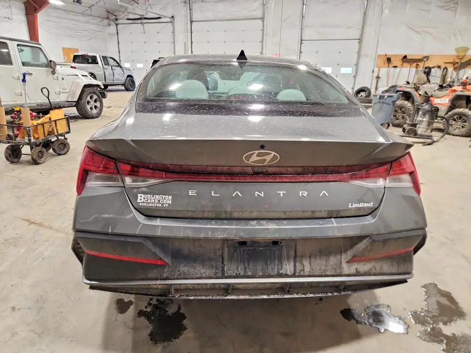 2025 HYUNDAI ELANTRA LIMITED  