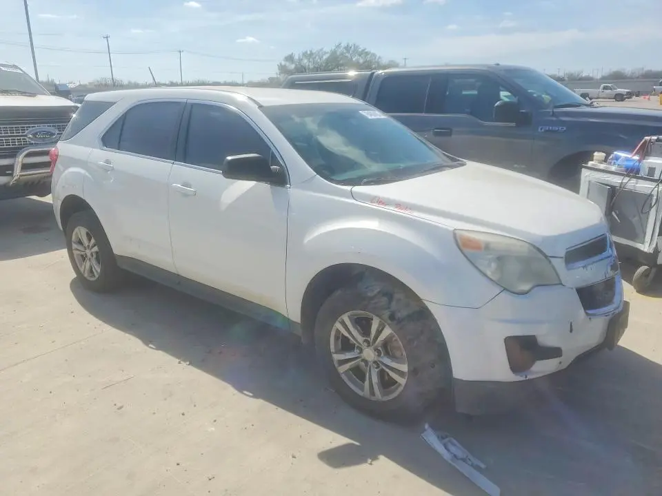 2015 CHEVROLET EQUINOX LS  