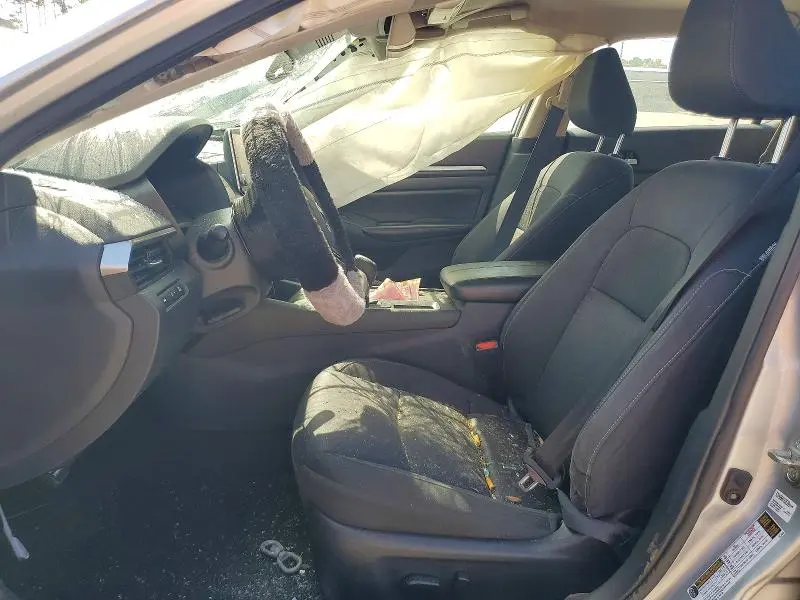 2022 NISSAN ALTIMA SV  