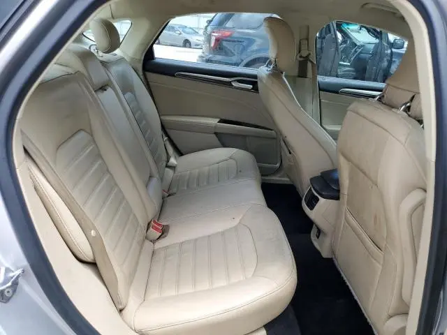 2013 FORD FUSION SE  