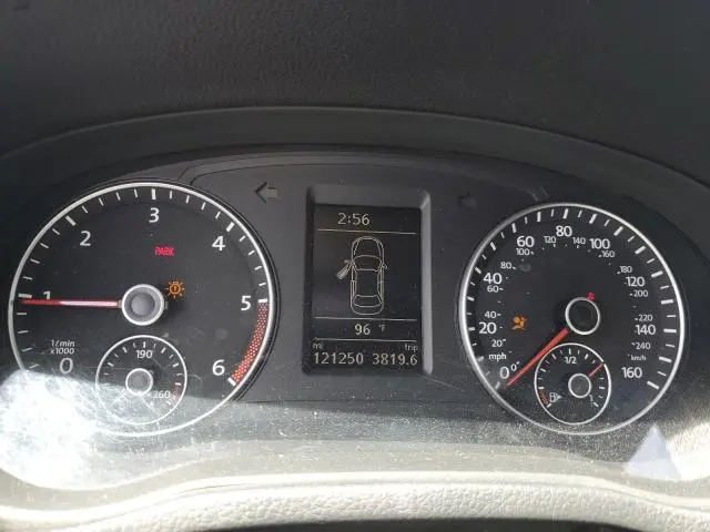 2015 VOLKSWAGEN PASSAT SE  
