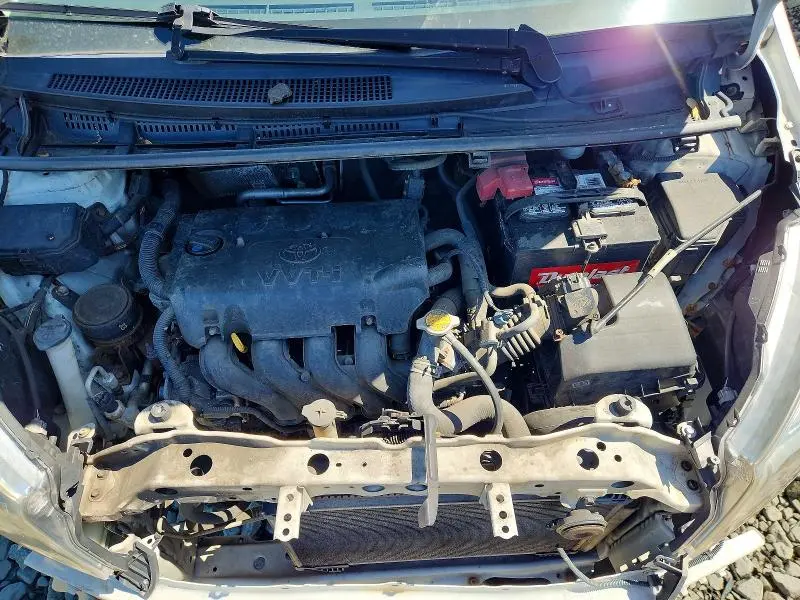 2014 TOYOTA YARIS 5-DOOR LE  