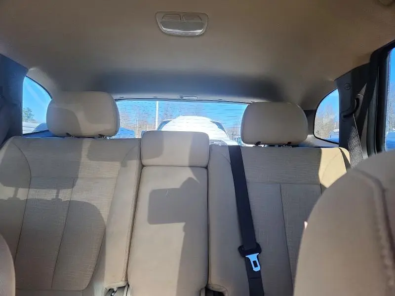 2011 HYUNDAI SANTA FE GLS  