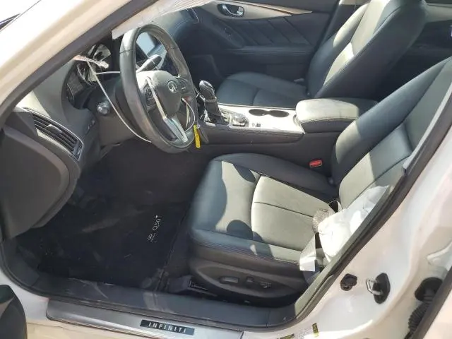 2019 INFINITI Q50 LUXE  