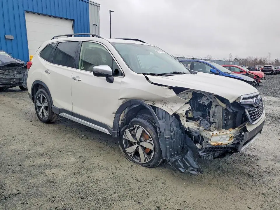 2020 SUBARU FORESTER PREMIER  