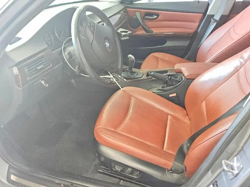 2011 BMW 335 XI  