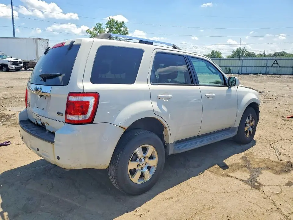 2011 FORD ESCAPE LIMITED  