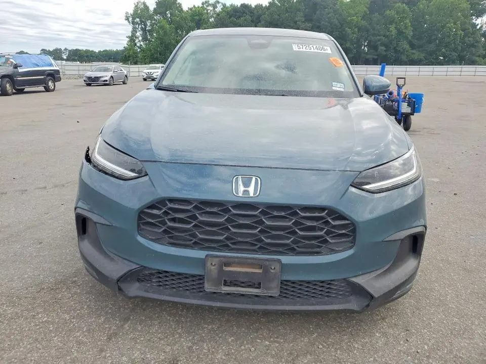 2025 HONDA HR-V LX  