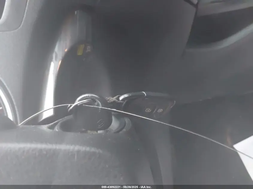 2012 KIA SORENTO LX
