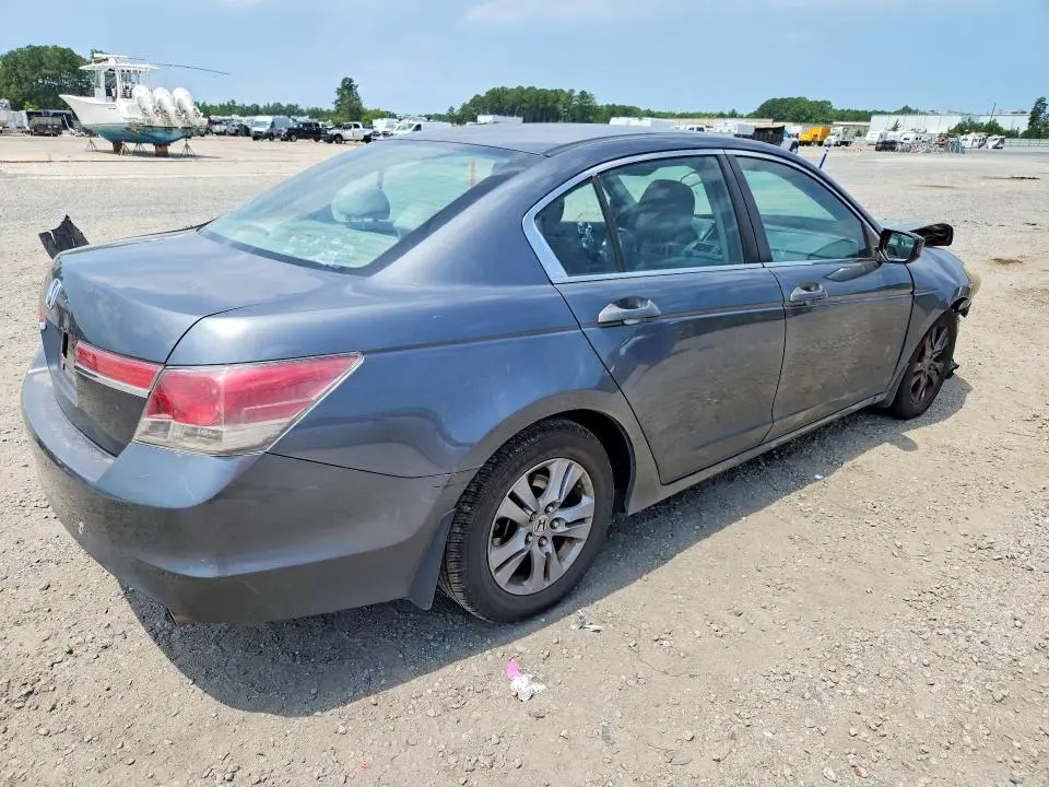 2011 HONDA ACCORD LXP  
