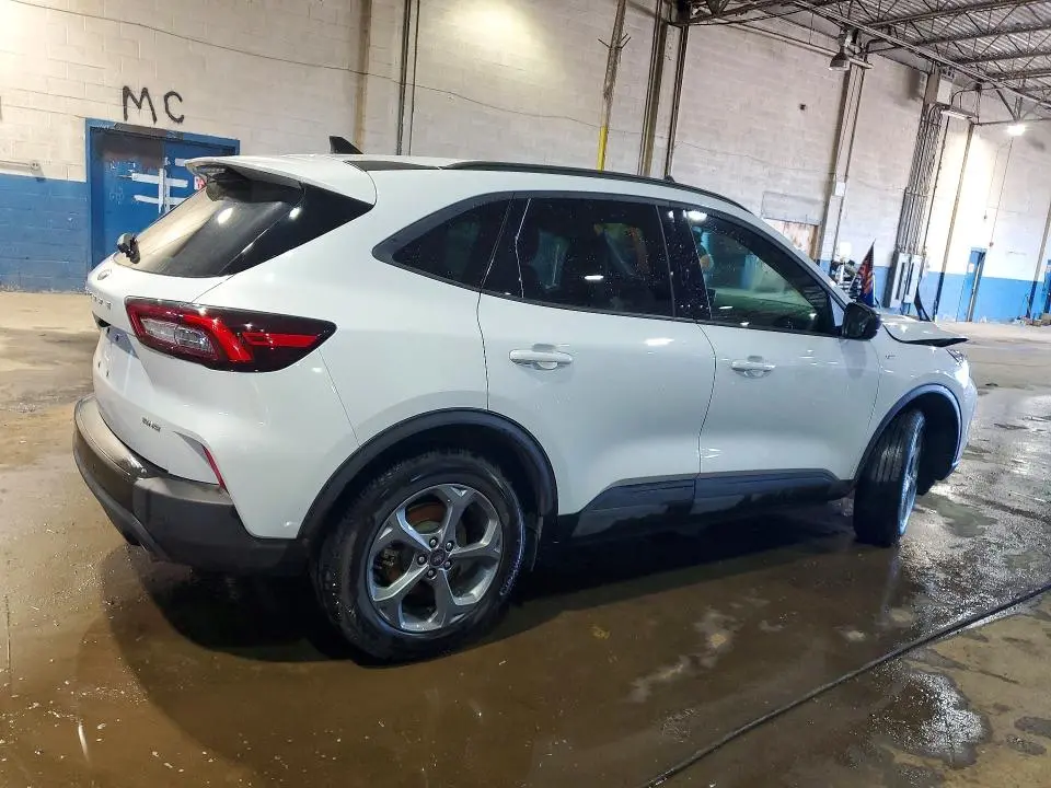 2025 FORD ESCAPE ST LINE  