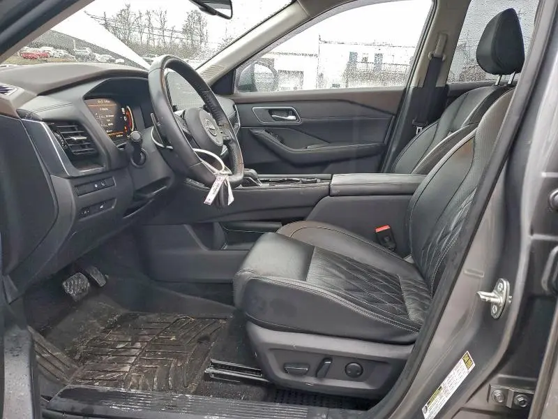 2022 NISSAN ROGUE PLATINUM  